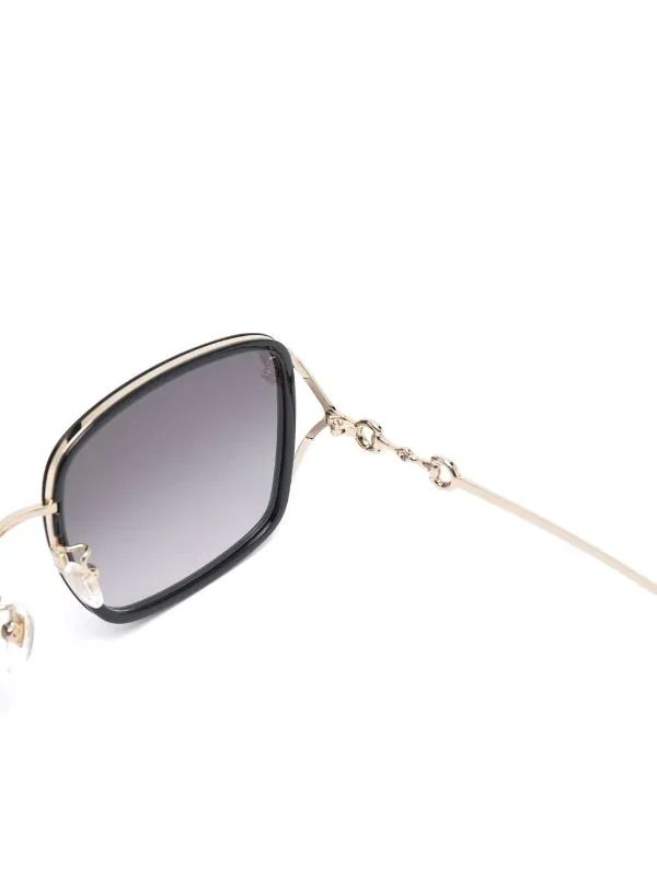 Gucci Eyewear 001 BLACK GOLD GREY Lunettes De Soleil à Monture Carrée Femme 3 Gucci Eyewear 001 BLACK GOLD GREY Lunettes De Soleil à Monture Carrée Femme – Image 3